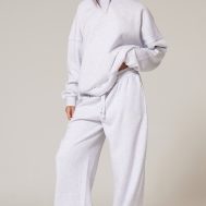 0480c7a78240d81abe27eb3d8de77973400d836a_CNK1747_1_prettylittlething_ash_grey_premium_embroidered_oversized_wide_leg_joggers