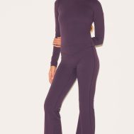 04b1f41b56de0af1452ac46d0a8e75ccf1c6302c_CNL7880_3_dark_plum_sculpt_long_sleeve_crop_gym_top
