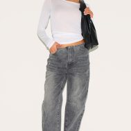 067b4b31fe82fee52cd8b9bc34c6cb2e2b3a8be6_CNM1846_1_petite_grey_denim_mid_rise_invisible_waistband_wide_leg_jeans