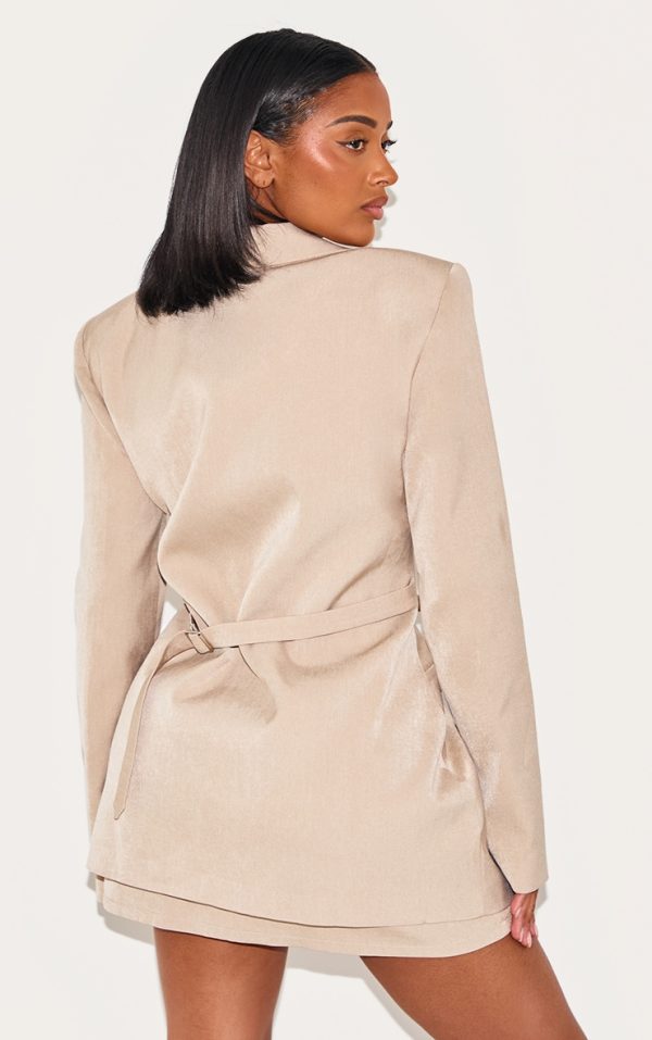 092b871cd001a40a525690d02646405a6488c0b3_CNM1374_2_shape_stone_woven_split_hem_cinched_adjustable_waist_blazer