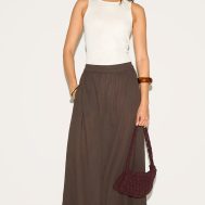 09bbde08f3403ba49d9b1c9d6fd23b649af4dfd1_CNM3530_2_dark_chocolate_linen_blend_seam_detail_mini_skirt