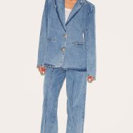 0a98a8bb3df79e0c318fbe31ec516bea62189f6c_CNM1350_3_tall_vintage_mid_wash_oversized_button_denim_blazer