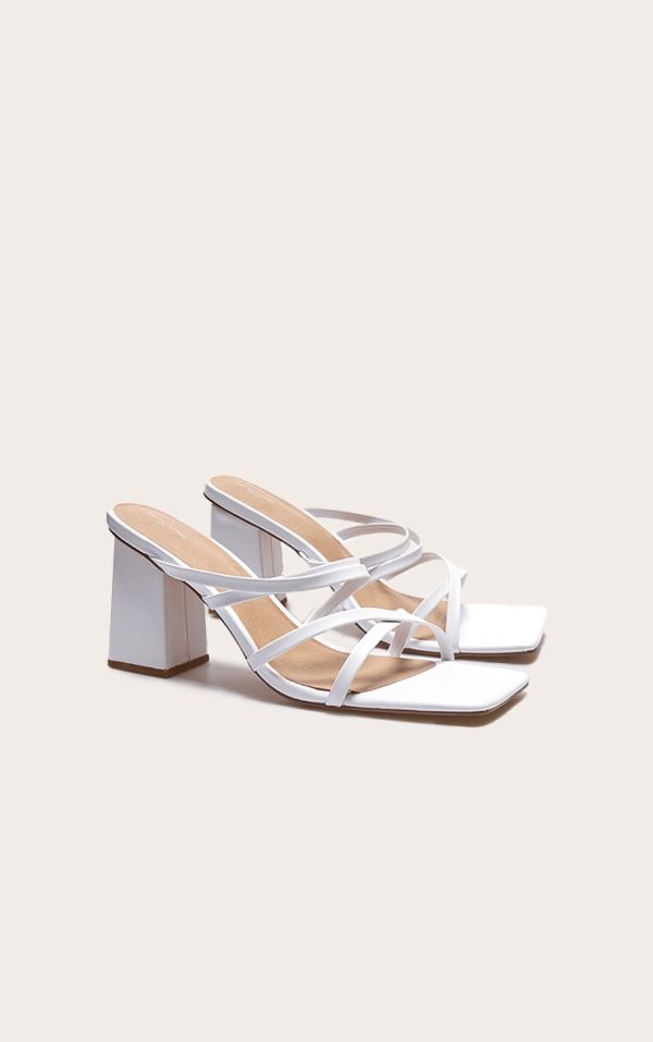 0b7f13d2d497a6517ac19bf67760eac9f96c7b75_CNJ1541_2_white_pu_wide_fit_square_toe_strappy_block_heeled_mules