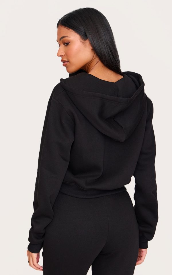 0b988fb18ac17ad3d46772351546c878a976709d_CNL8291_2_tall_black_cropped_drawstring_hoodie