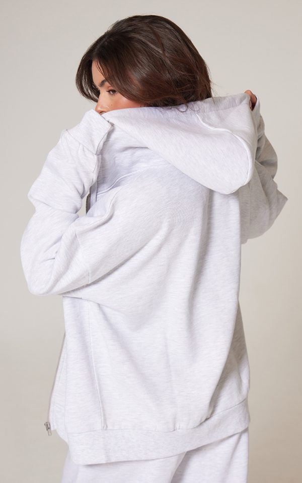 0c93e3b76b8fb46e3bc88f5f3ef836427ed35d34_CNK1746_2_prettylittlething_ash_grey_premium_embroidered_zip_front_oversized_hoodie