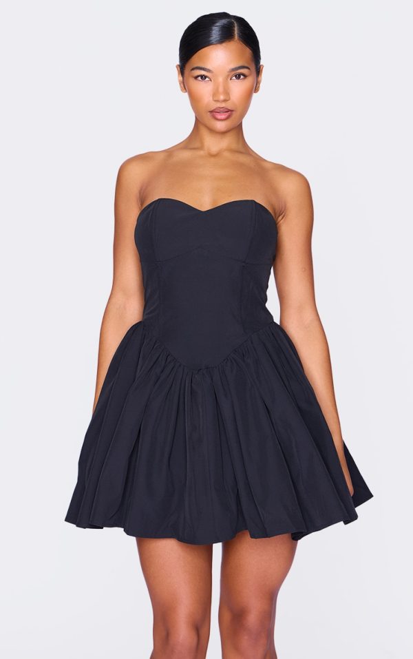 0d26002e118252d7f76764235e8f149f1b9fd164_CNK8532_3_black_bandeau_corset_detail_shift_dress