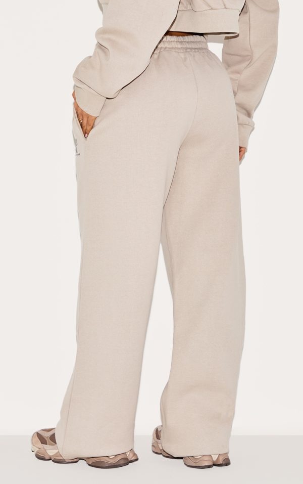 0d6e163e14d3ae8718100ecd530ecbf404fd284b_CNK2933_3_petite_premium_stone_printed_straight_leg_joggers