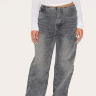 0dbe230d8a3c6ff471c5b9db4e851e26044e31ae_CNM1846_2_petite_grey_denim_mid_rise_invisible_waistband_wide_leg_jeans