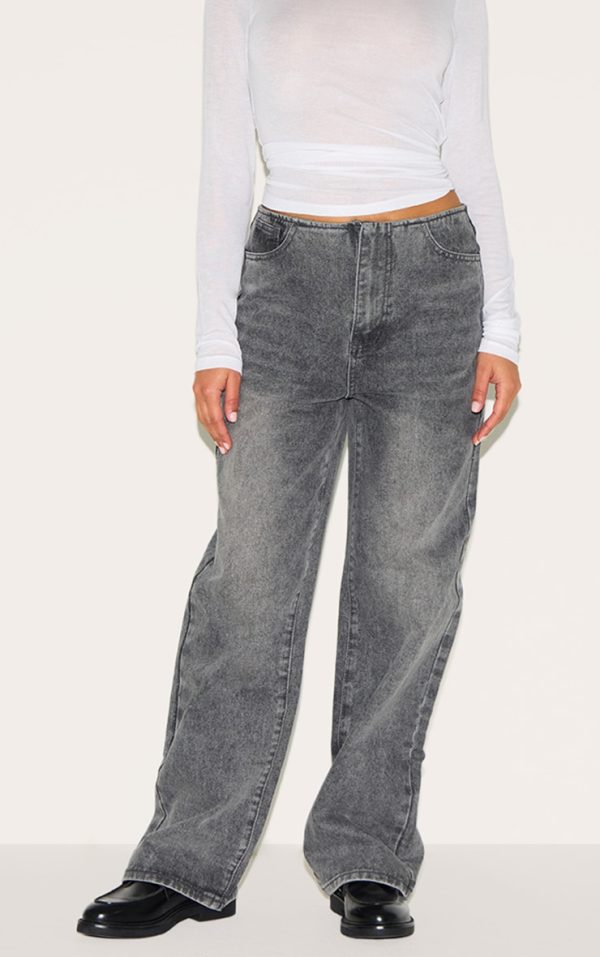 0dbe230d8a3c6ff471c5b9db4e851e26044e31ae_CNM1846_2_petite_grey_denim_mid_rise_invisible_waistband_wide_leg_jeans