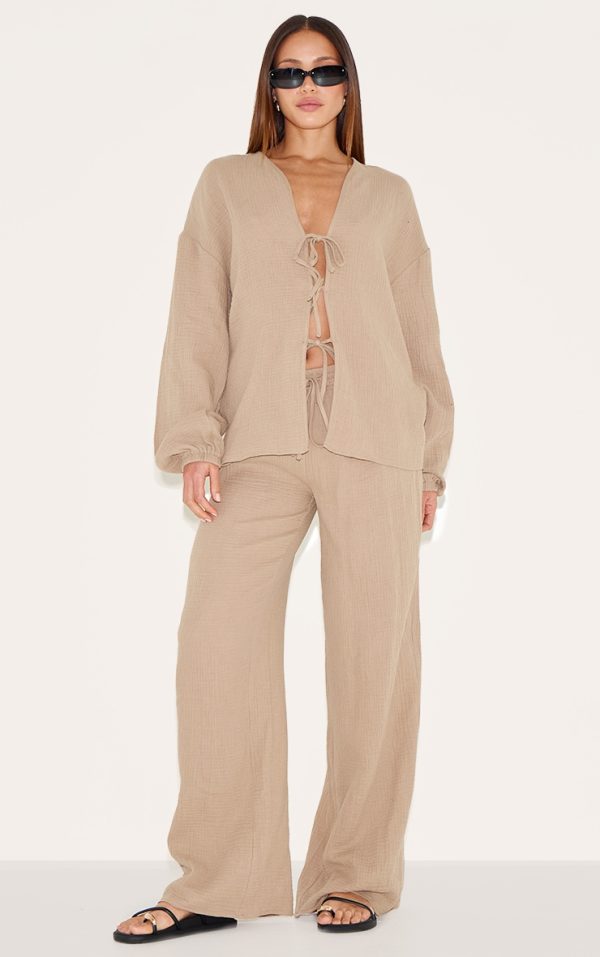 0f84d536610ace9ba3a4288a0a608b94a58b132e_CNM5615_3_tall_mushroom_textured_cheesecloth_tie_front_shirt