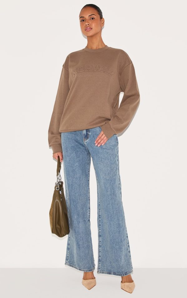 0f973251fb0d41579c477cee7bcee902cceecc82_CNM0206_3_taupe_premium_norway_embossed_sweatshirt