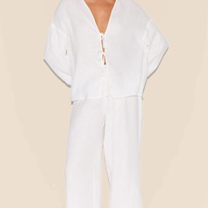 Petite White Cheesecloth Textured Wide Leg Trouser