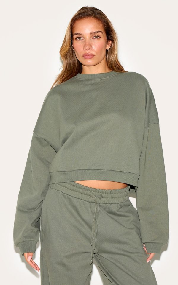 11669025c1455f1e935fdf7cd098e168916592e4_CNL7438_1_olive_premium_boxy_sweatshirt