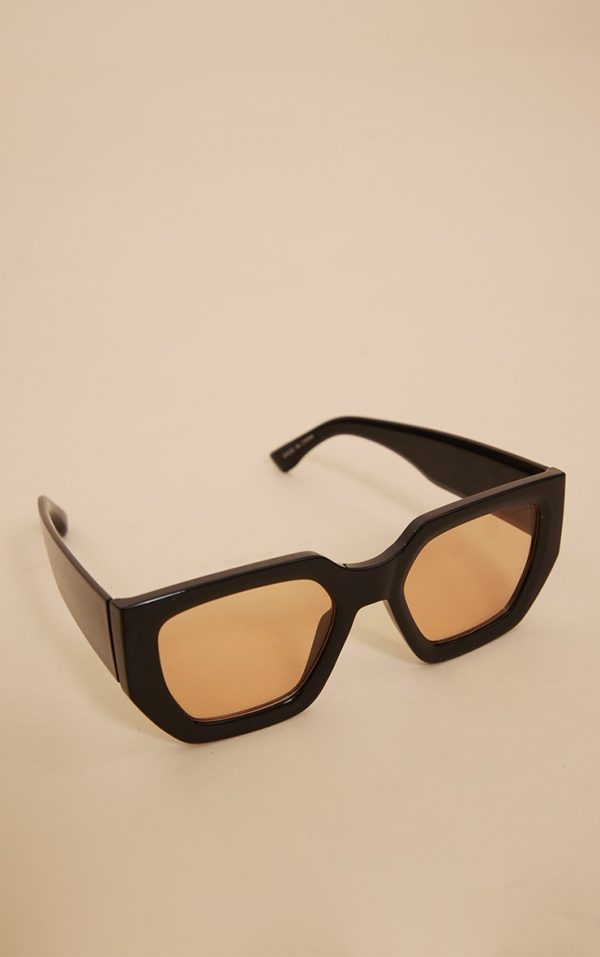 128046fe56d28f486964f83c561582ab32e8c2cd_CNC5002_3_black_chunky_brown_lens_square_frame_sunglasses