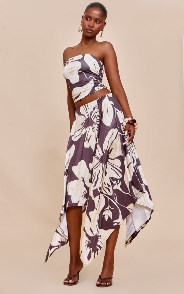 129ef03348d35be910e9d0dd7f4b79e2c75ddc1a_CNN4746_1_brown_floral_print_slinky_asymmetrical_hem_maxi_skirt