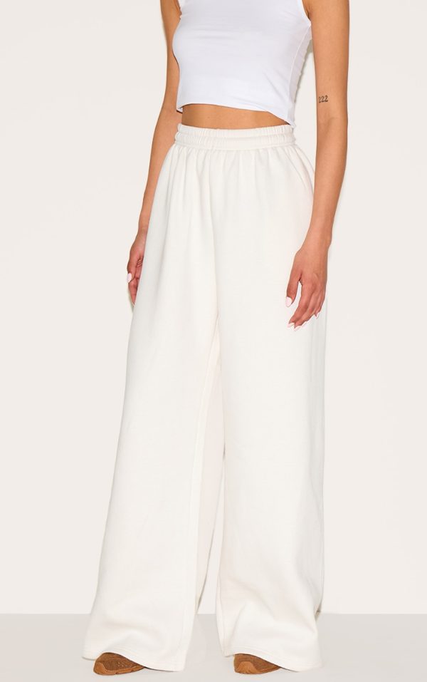 14d4ff2f14349138972874d98ac927ec8ff88de6_CNM7568_1_tall_cream_extreme_wide_leg_joggers