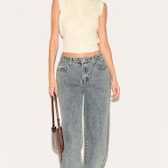 1587be18e5b9ea433869857b9f9bff5fabebae0e_CNM0948_1_vintage_mid_rise_straight_leg_jeans