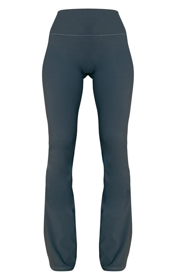 15b29d3aae7d8de79feb32113634ea3d0ca1b52f_CNH1744_5_midnight_blue_sculpt_flare_yoga_pants