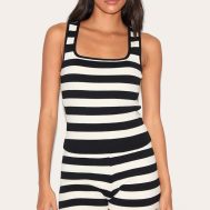 15e02f8694e8b0f9962f84ea612b190e3eb78b7d_CNN2717_4_white_striped_knit_shorts