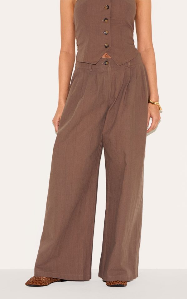 182dd710872dd143be8fec2c7c944611c0027c9c_CNM3507_2_petite_chocolate_woven_wide_leg_trousers