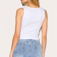 197c3928737dfb382c2ac35e1ba972c091f5b754_CNJ7974_2_white_rib_scoop_neck_vest