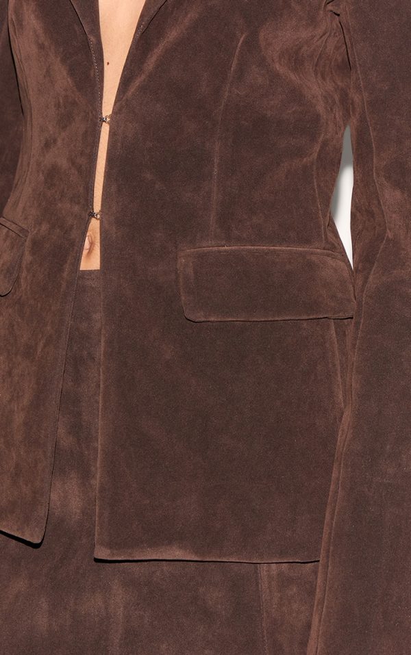 1aba30a8781f66f550afba13f11f4e2ea3655a08_CNM1935_4_tall_deep_chocolate_faux_suede_cinched_blazer