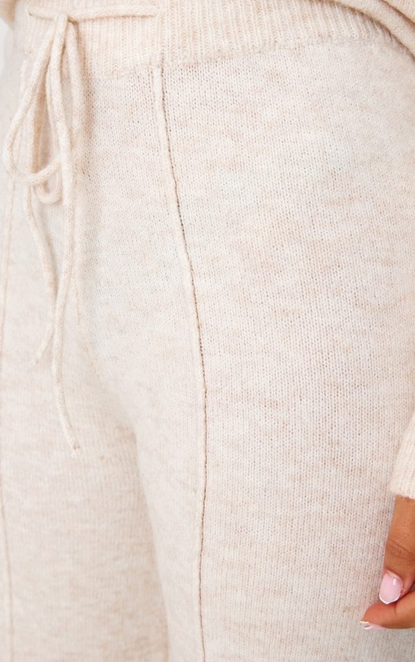 1d31ca310965996d07fa7eae2e82de6c5efb0e01_CNL4356_4_petite_oatmeal_knitted_seam_detail_wide_leg_trousers-1