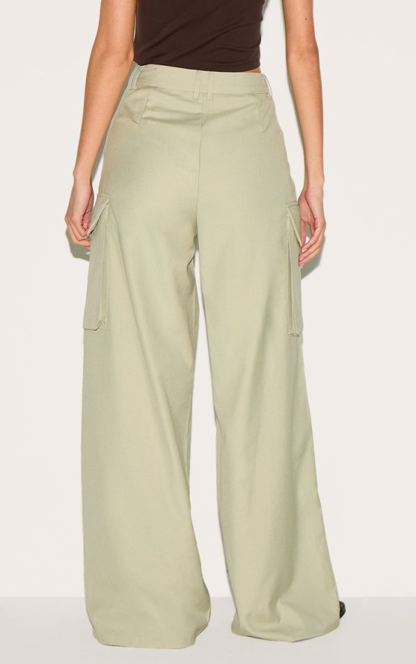 1d53f09f63654a95e220c3eda402bfa61be6e3ab_CNM0911_3_sage_woven_pocket_detail_straight_leg_trouser