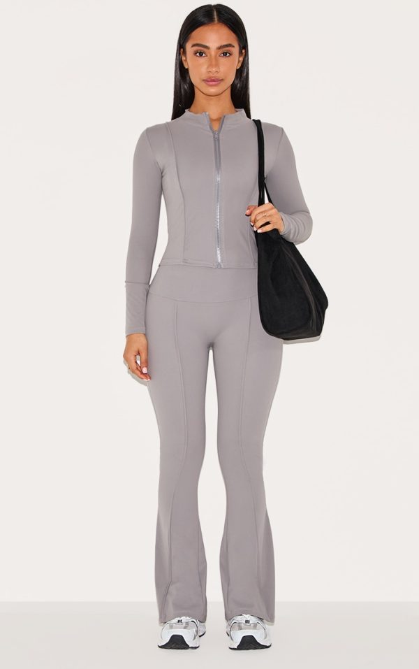 2049916904b433db44f8d6e7ceac473542ec77ed_CNG8719_1_petite_charcoal_contour_sculpt_seam_detail_flared_trousers