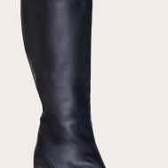 2231a38c97865ca80b188ea381ec7177c550a87a_CNL4040_1_black_burnish_wide_fit_pu_point_toe_high_stiletto_heel_knee_high_boots