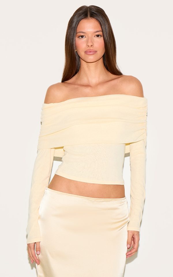 22b12cb37548d3eaf9f0576b098061da84377811_CNM7971_1_almond_onion_skin_bardot_ruched_top