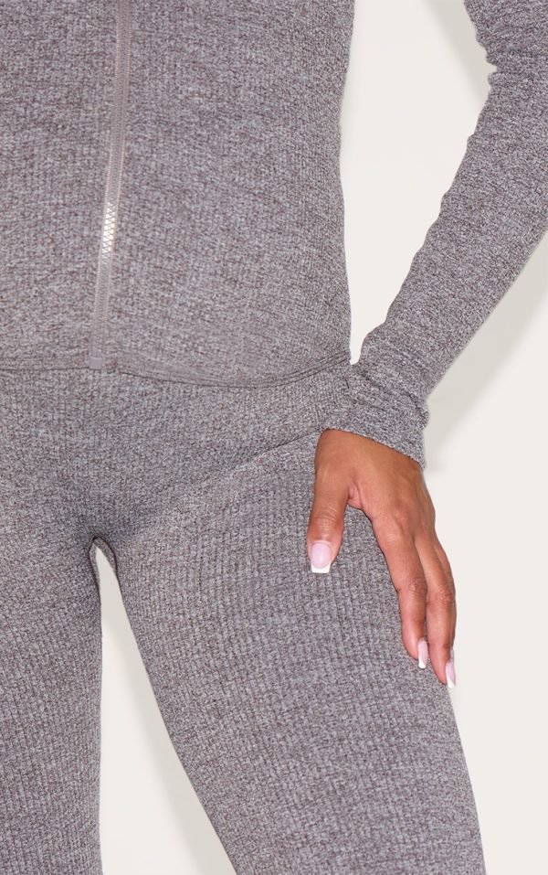 2504893b2484270801ded0dc2e4063c6180793f9_CNG7174_4_maternity_chocolate_contour_rib_high_waist_leggings