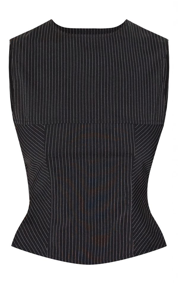 255c27ce8066e9392e4e56b93867883c9dd2a62e_CNL9465_5_black_pinstripe_fitted_top