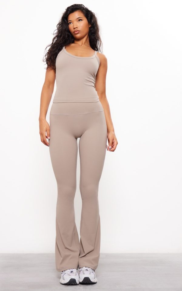 25d4fabbbf268fb3ae05a4729eb1212d9e0d26f5_CNH2911_3_deep_taupe_ultimate_sculpt_strappy_gym_vest