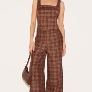 26761c107aa3a3df7661a62487a89e578f549d56_CNL7298_3_brown_tailored_woven_check_square_neck_top