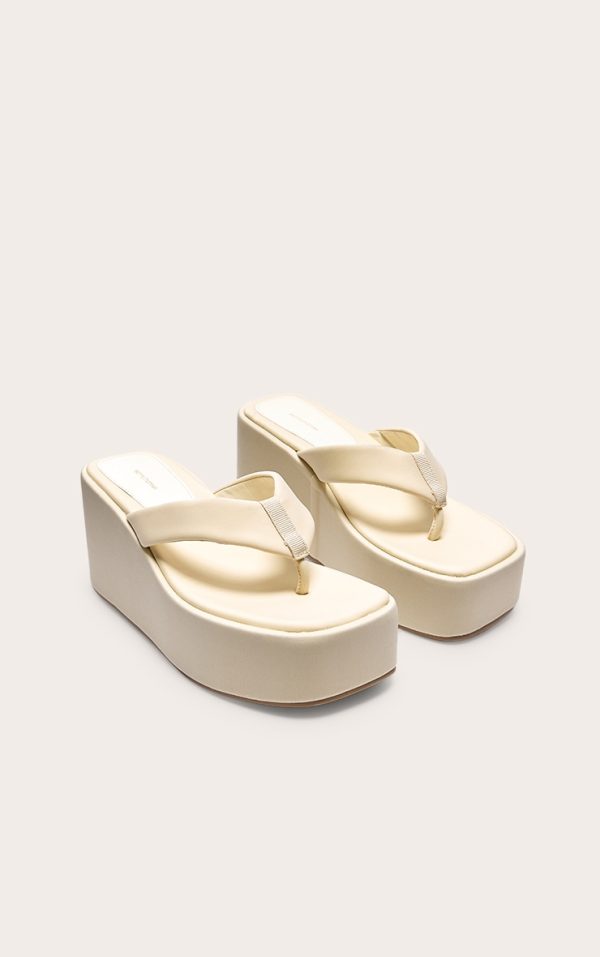 2c9df0bca8af874500ecbe27878c66ae72049e91_CNH7121_2_pale_yellow_stretch_lycra_square_toe_thong_flatform_sandals