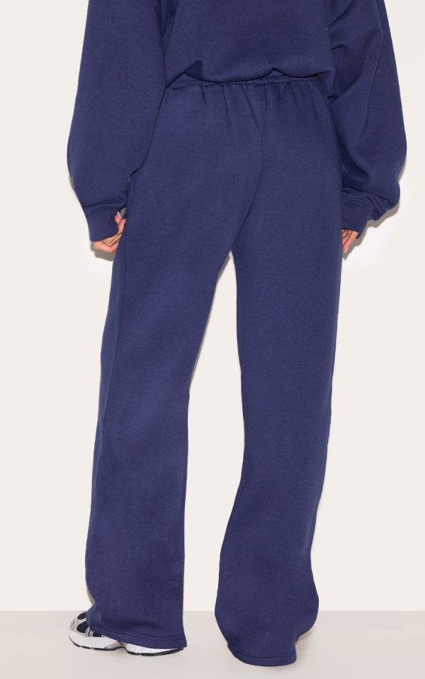 2d6263ae742d5418e9b15173e1159660e80d7814_CNK6320_3_prettylittlething_navy_wide_leg_embroidered_joggers