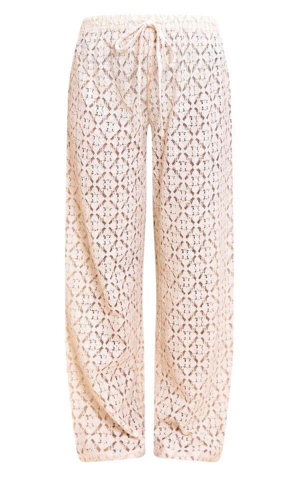 2ec59646bd16a876d34d6a37cef1e9f3466812bc_CNM3204_5_cream_lace_straight_leg_trousers
