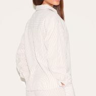 343fb30f045bf12b0510a4acecdac8d1f6587c81_CNL9773_2_tall_cream_pinstripe_open_back_button_detail_shirt