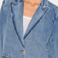 3533f1f7ba0d0833d1fa2bf52783278fa59df360_CNM1350_4_tall_vintage_mid_wash_oversized_button_denim_blazer
