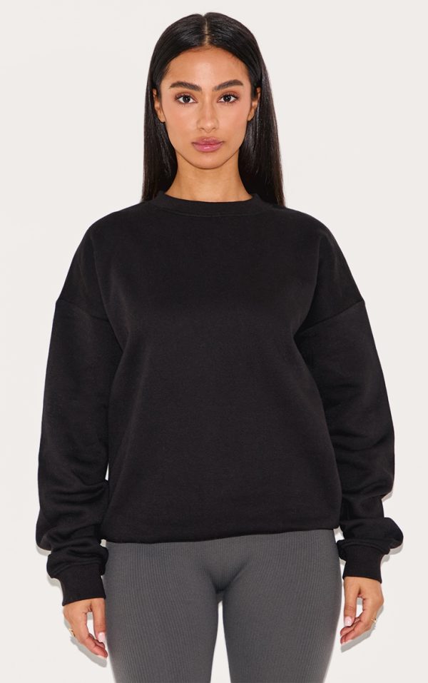 35f11f9e4e920cedf937c0271fb84cec5161ce31_CNG1318_1_petite_black_ultimate_basic_oversized_sweatshirt