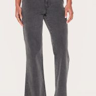 3733e4e0b404e53ab7082e4dc55bacff4c43352e_CNK9185_2_washed_black_invisible_waistband_low_rise_straight_leg_jeans