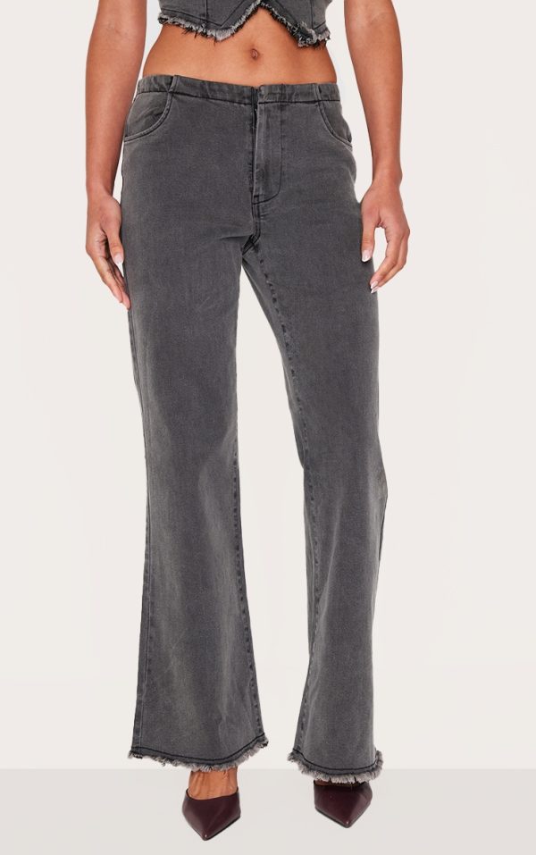 3733e4e0b404e53ab7082e4dc55bacff4c43352e_CNK9185_2_washed_black_invisible_waistband_low_rise_straight_leg_jeans