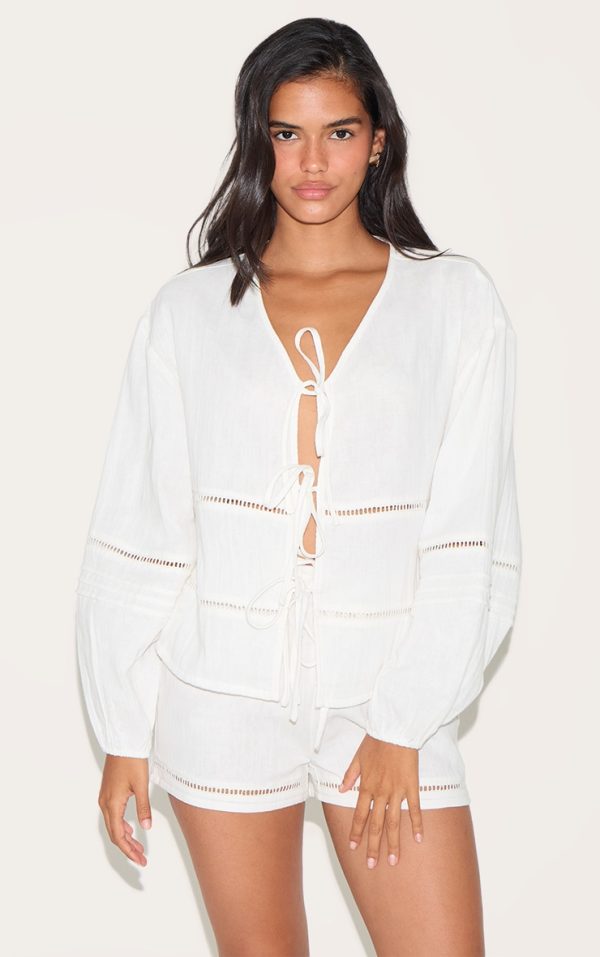 37b5b6f82e47ca980f2655b27c305f4dff7d2452_CNM3252_1_white_embroidered_scoop_neck_top
