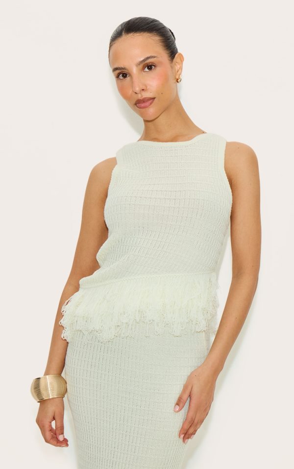 3b542d064bc7f67fbc7dc6774a0de32f63b24e1a_CNN2570_1_petite_cream_fringe_edge_sleeveless_knit_top