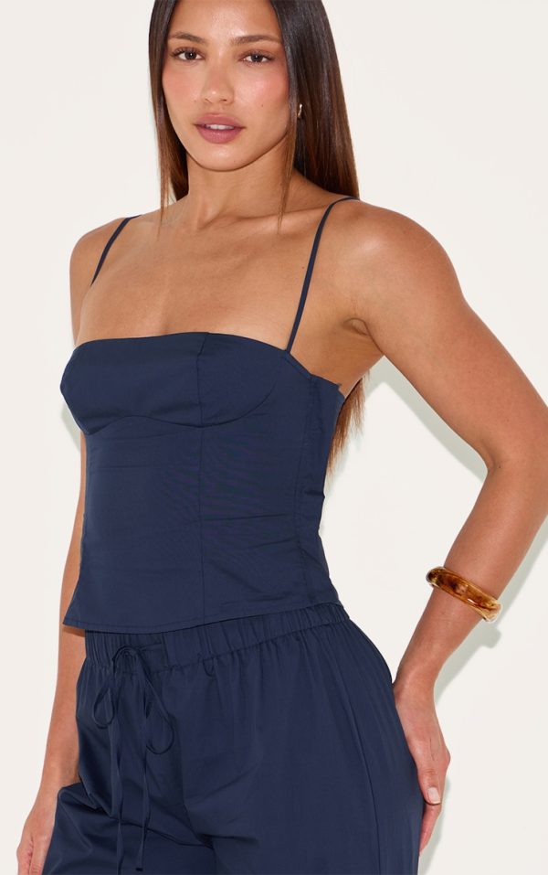 3b63771759d730335e5f56dfed678baaf2ebad0c_CNM4595_4_tall_navy_square_neck_woven_crop_top