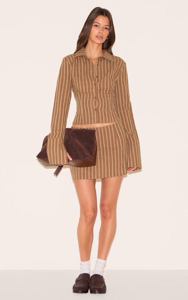3ca076adf109d987ffea94c29ec1b0de8e82a9af_CNL9423_3_brown_pinstripe_fitted_shirt