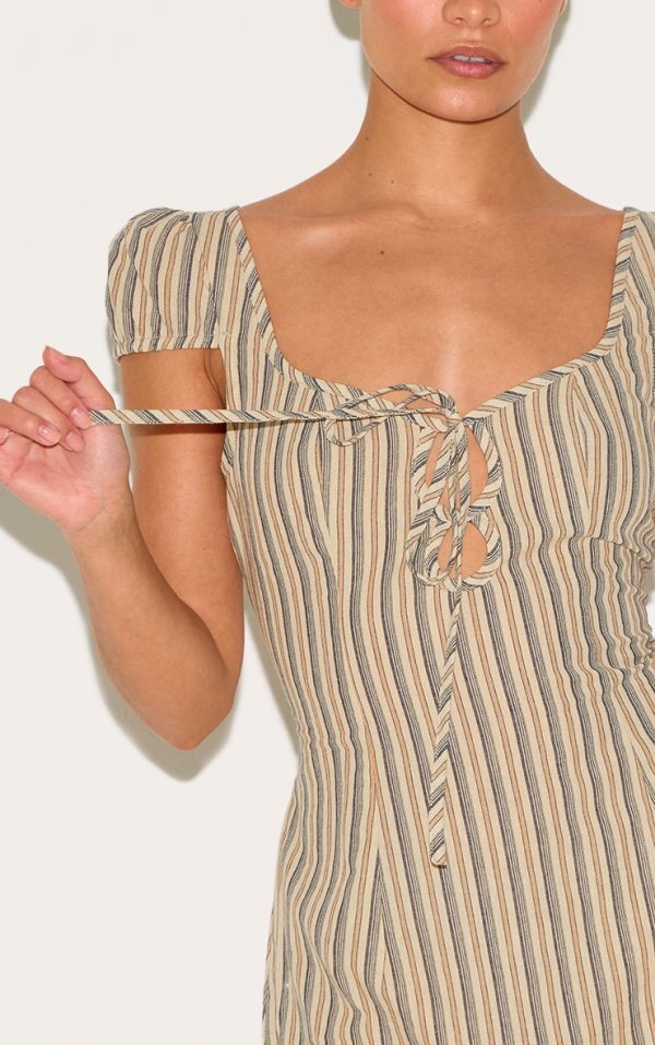 3e3100025b593938392c1ffddfa711cdce5c574d_CNM3455_4_petite_stone_striped_front_tie_mini_dress