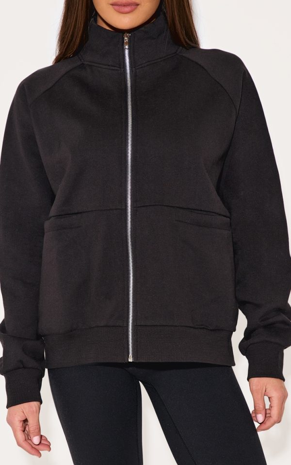 3edccefa8514a628d9b86813164ec0942bab90a8_CNL9620_4_black_premium_oversized_track_top