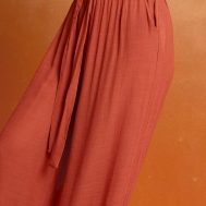 3ede95b1752b2d4e256ebc6c62d5b2138ff122f5_CNN1445_4_rust_linen_look_palazzo_beach_trousers